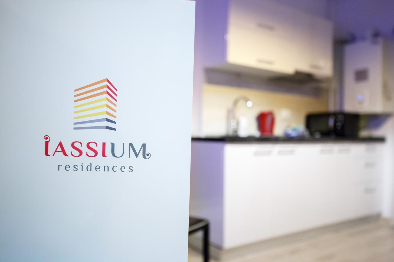 Metropolitan Iassium Luxury Suites 雅西 外观 照片